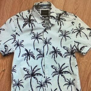 Short-Sleeve Palm-Print Button-Down Shirt - Light Blue & Black